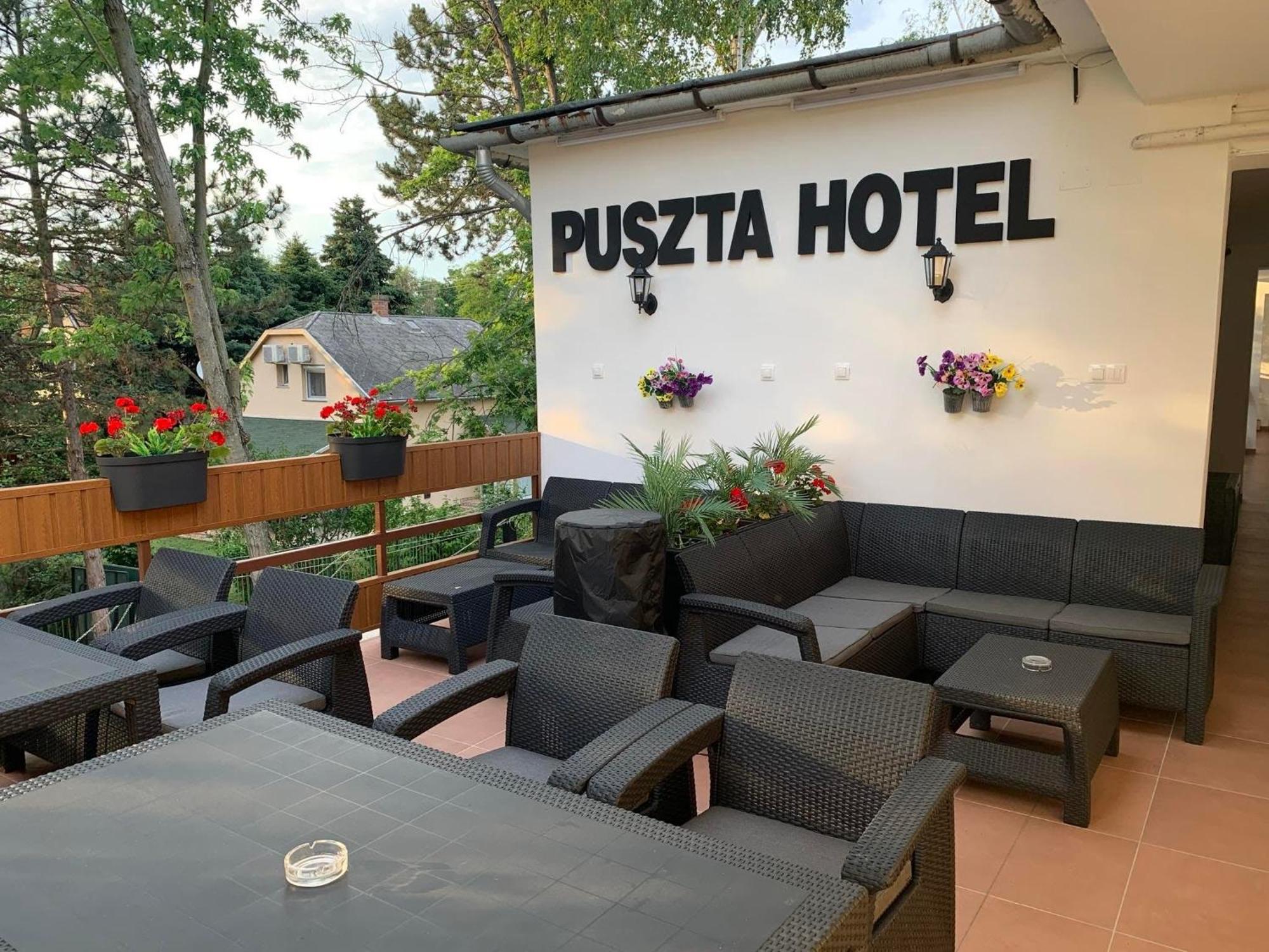 Puszta Hotel Берекфірдив Екстер'єр фото